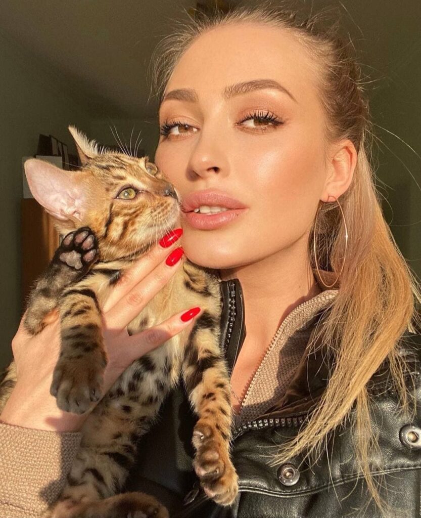 Девушка эскорт