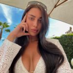 Эскортница