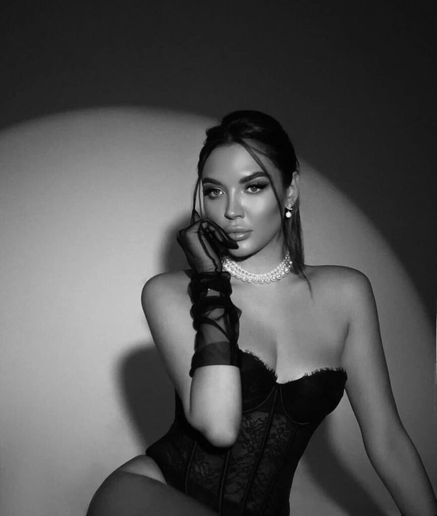 Московская эскортница