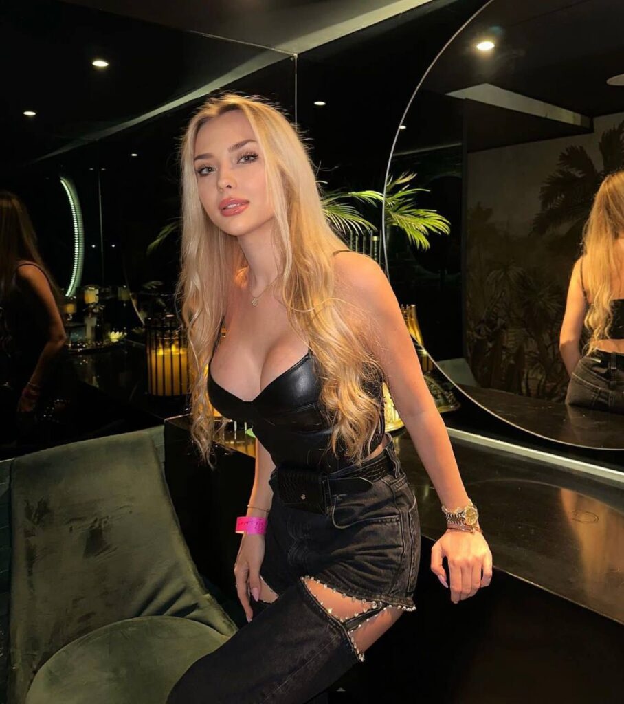 VIP эскорт в Москве