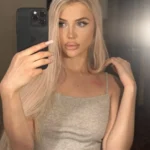 Эскорт-модель