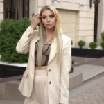 Девушка эскорт