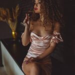 Девушка на час