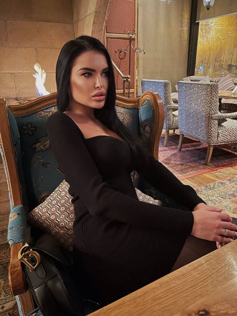 Московская эскортница