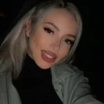 Эскортница