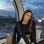 Эскортница