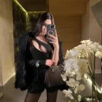 Эскортница