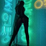 Эскортница