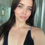 Эскорт-модель