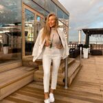 Девушка эскорт