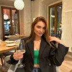 Девушка на час