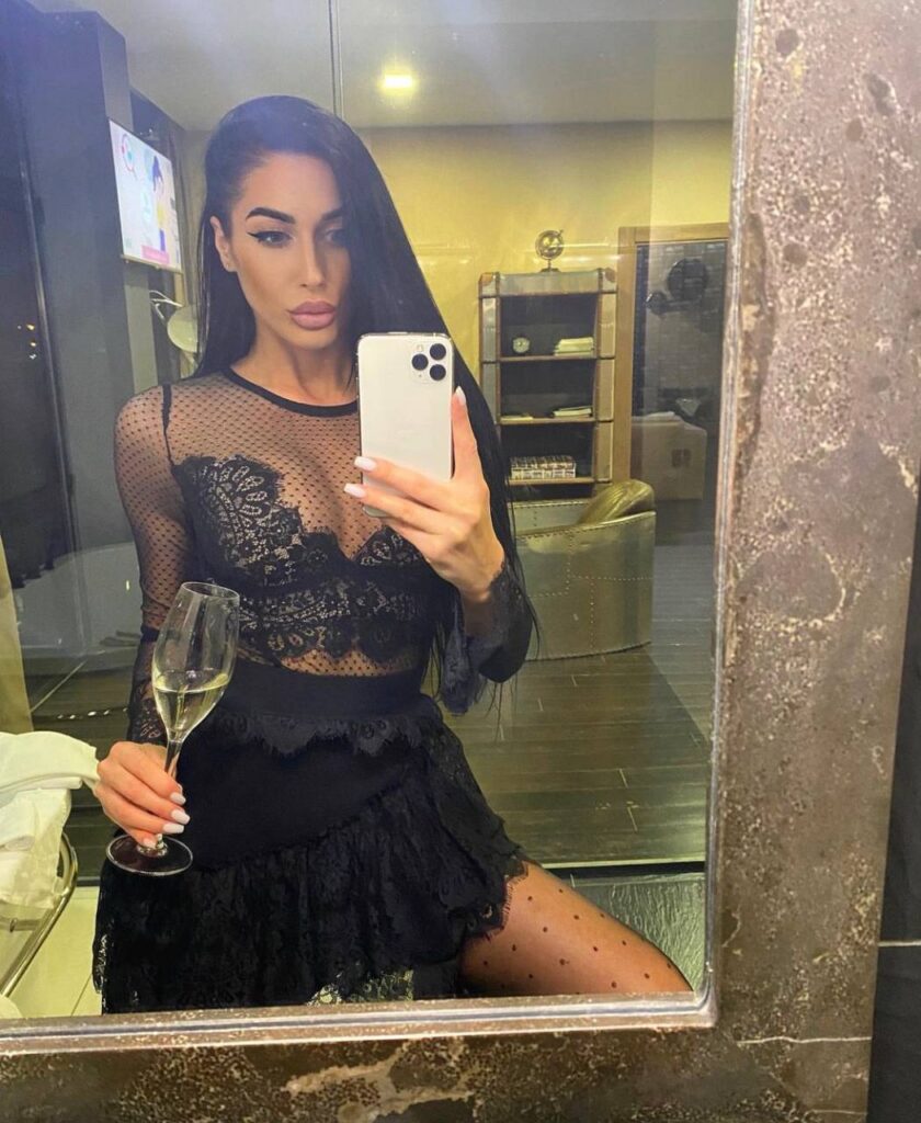 VIP эскорт в Москве