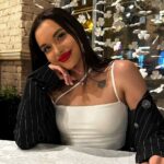 Эскорт-модель