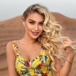 Эскортница